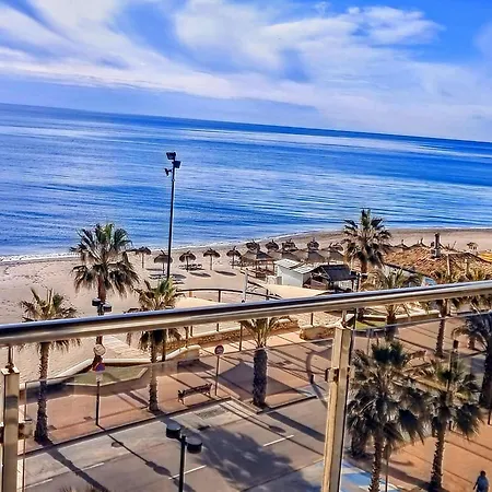 Inviting In With Shared Pool Apartamento Fuengirola