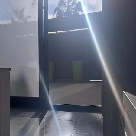 Inviting In With Shared Pool *